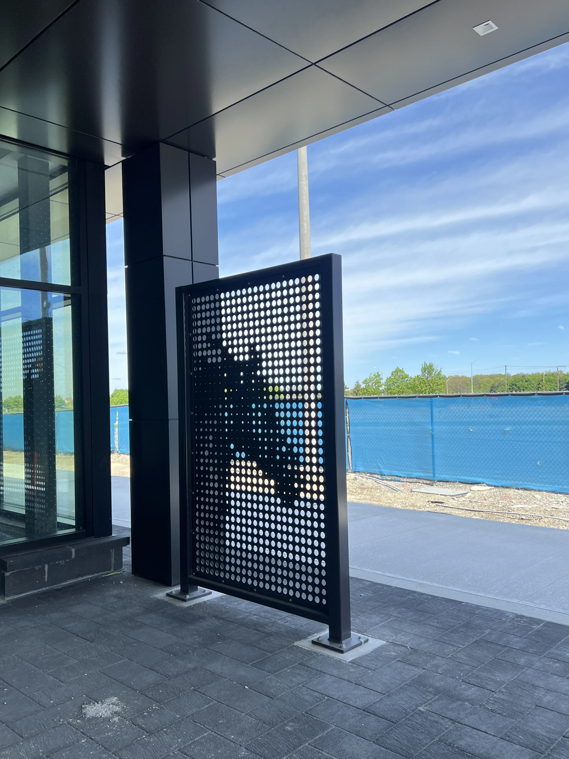 Woodbine Block 9 — Site building entrance and site mood screen developed using parametric tools.